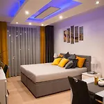 Alpha Apartment